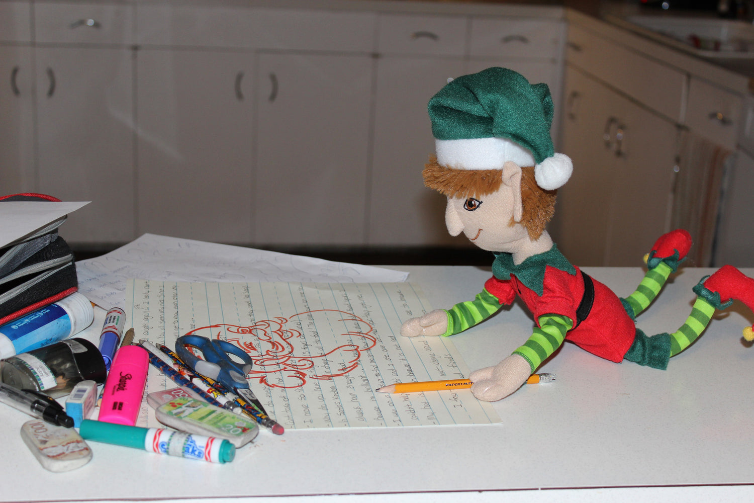 Tours de lutin de noël