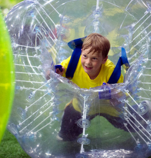 Ministère du Cricket &amp; Autres Sports Orphelins-Fêtes d&